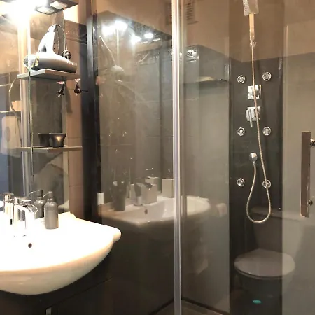 Duplex T3 Avec Balcon - Halle Olympique アパート アルベールヴィル