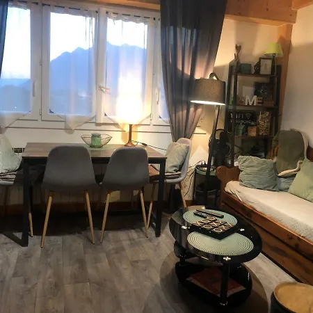 Duplex T3 Avec Balcon - Halle Olympique アパート アルベールヴィル